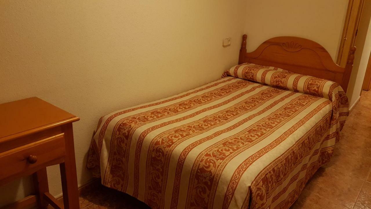 Hostal Plaza 埃尔埃斯皮纳尔 外观 照片